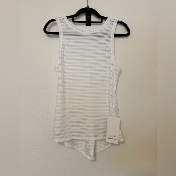 NEW Lululemon Meet Halfway Tank White Stripe Open Back Size 4 NWT - Picture 3 of 7